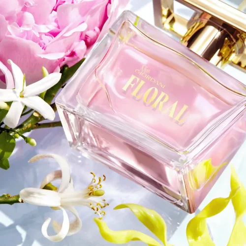 46718 Oriflame - Nước hoa Oriflame nữ Miss Giordani Floral Eau de Parfum lôi cuốn kỳ diệu từ các loài hoa tuyệt sắc - 50ml - ĐỔI MẪU MỚI MÃ SỐ 47514 5 dầu thơm oriflame nữ giordani gold Floral Eau de Parfum 46718 oriflame