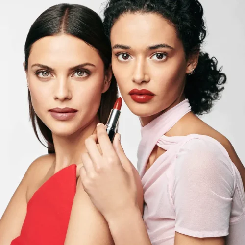 son môi của oriflame the one Smart Sync Lipstick dưỡng ẩm