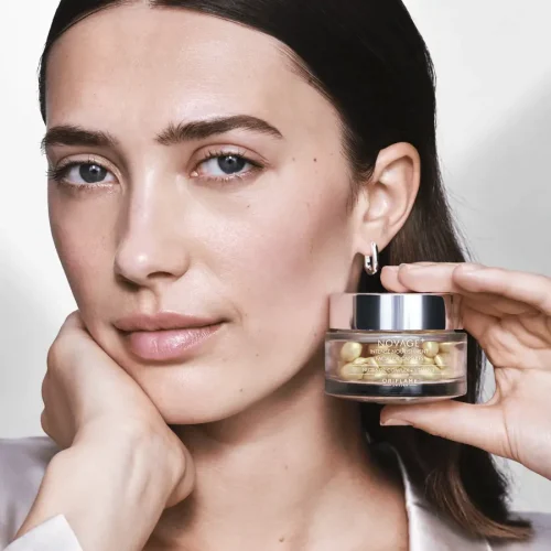 42256 Oriflame - Viên dầu dưỡng da mặt Oriflame Novage+ Intense Nourishment Facial Oil Capsules chứa 6 loại dầu dưỡng da giúp nuôi dưỡng tăng cường - 30 viên - MUA 2 sản phẩm với giá chỉ còn 579k/sp 2 viên dưỡng da của oriflame novage+ Intense Nourishment Facial Oil Capsules 42256